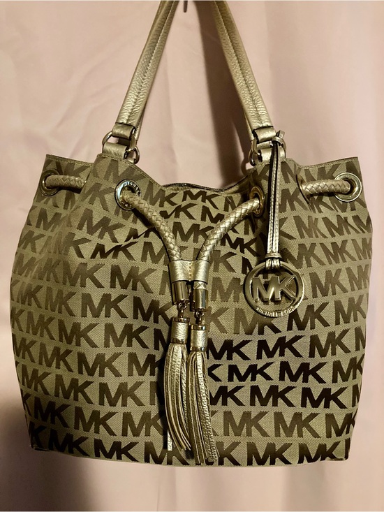 Michael Kors Handbags - COPY - Michael kors purse
